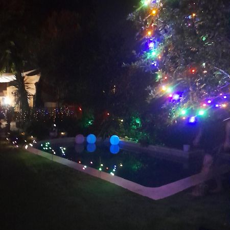 Appartement En Sous Sol De Villa Avec Acces Jardin Et Piscine Marseille Kültér fotó
