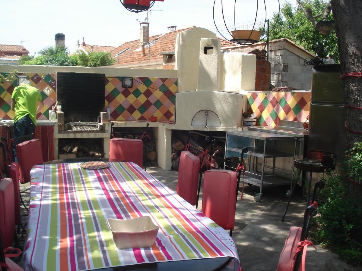 Appartement En Sous Sol De Villa Avec Acces Jardin Et Piscine Marseille Kültér fotó