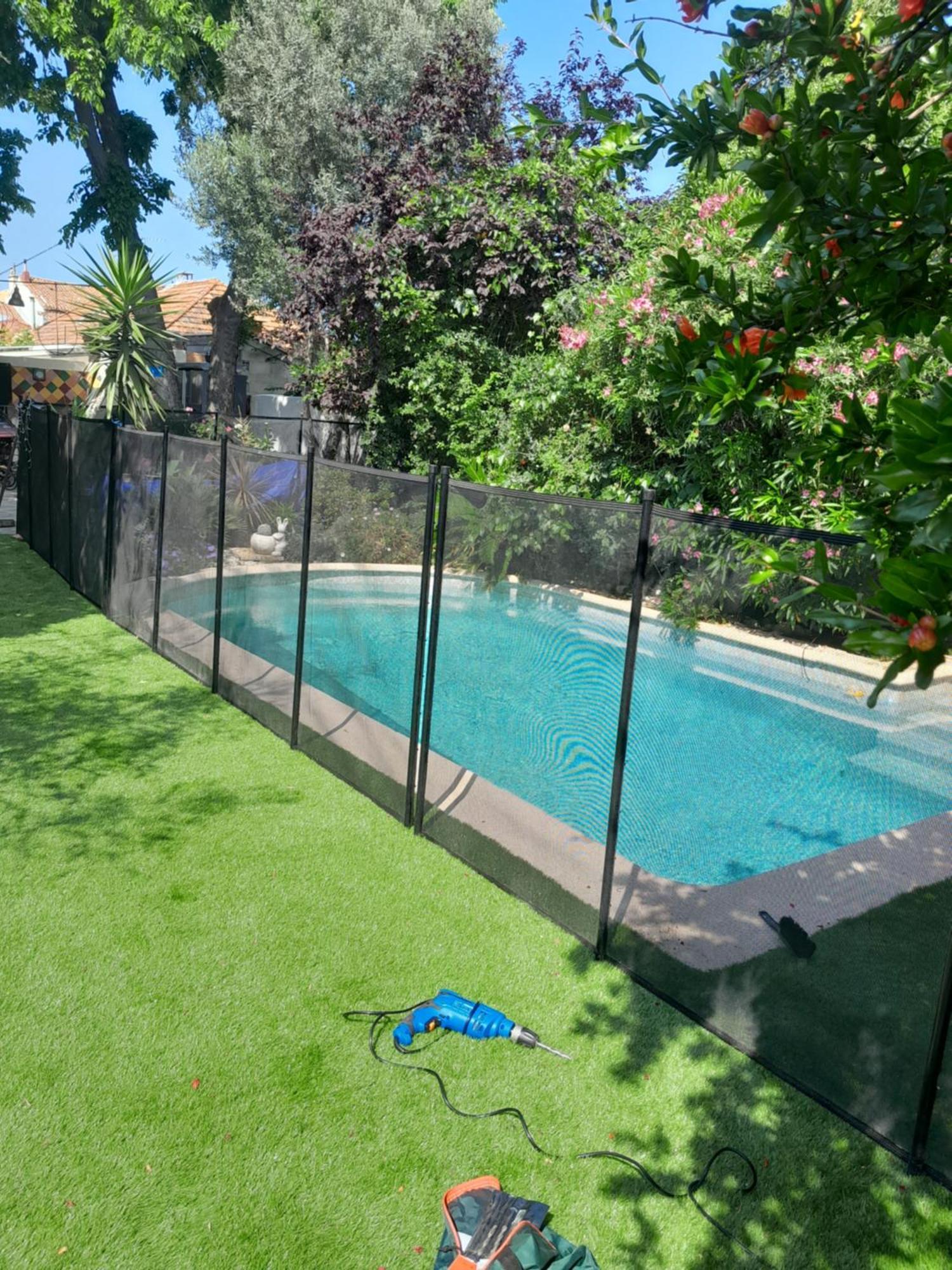 Appartement En Sous Sol De Villa Avec Acces Jardin Et Piscine Marseille Kültér fotó